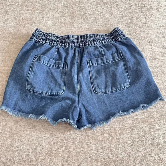 Loft Womens Blue Pull On High-Rise Cut Off Shorts Size‎ S Pockets Raw Hems Soft - Picture 9 of 9
